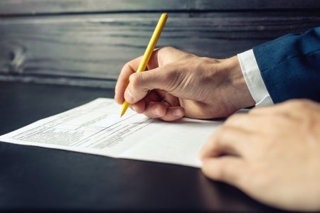 Firma di un contratto commerciale